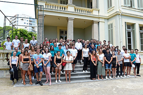 Les saisonniers du mois de juillet étaient réunis à la mairie d'honneur les asphodèles.