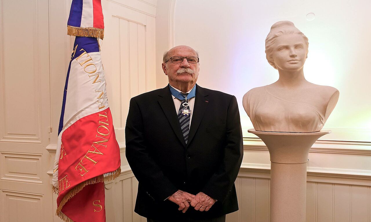 Le LieutenantColonel Jean Morelli est décédé Ville de SaintRaphaël