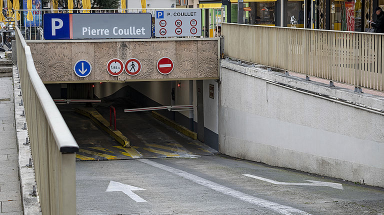 parking coullet ville de saint raphael