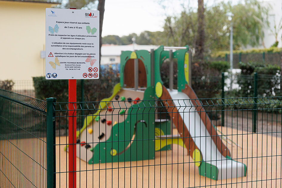 Une nouvelle aire de jeux à Boulouris - Ville de Saint-Raphaël